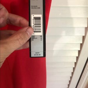 Tahari Dresses - NWT beautiful Tahari sleeveless dress 16 Tahari Dresses - NWT beautiful Tahari sleeveless dress 16